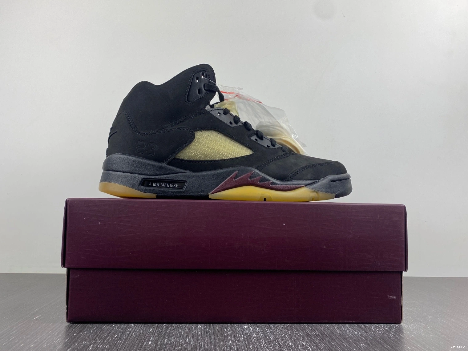 FD1330-001 5 2023 Maniere Ma Air A Jordan 0924